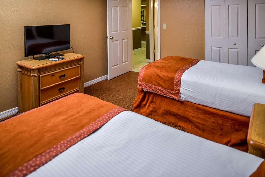 סלבריישן Parkway International Resort חדר תמונה