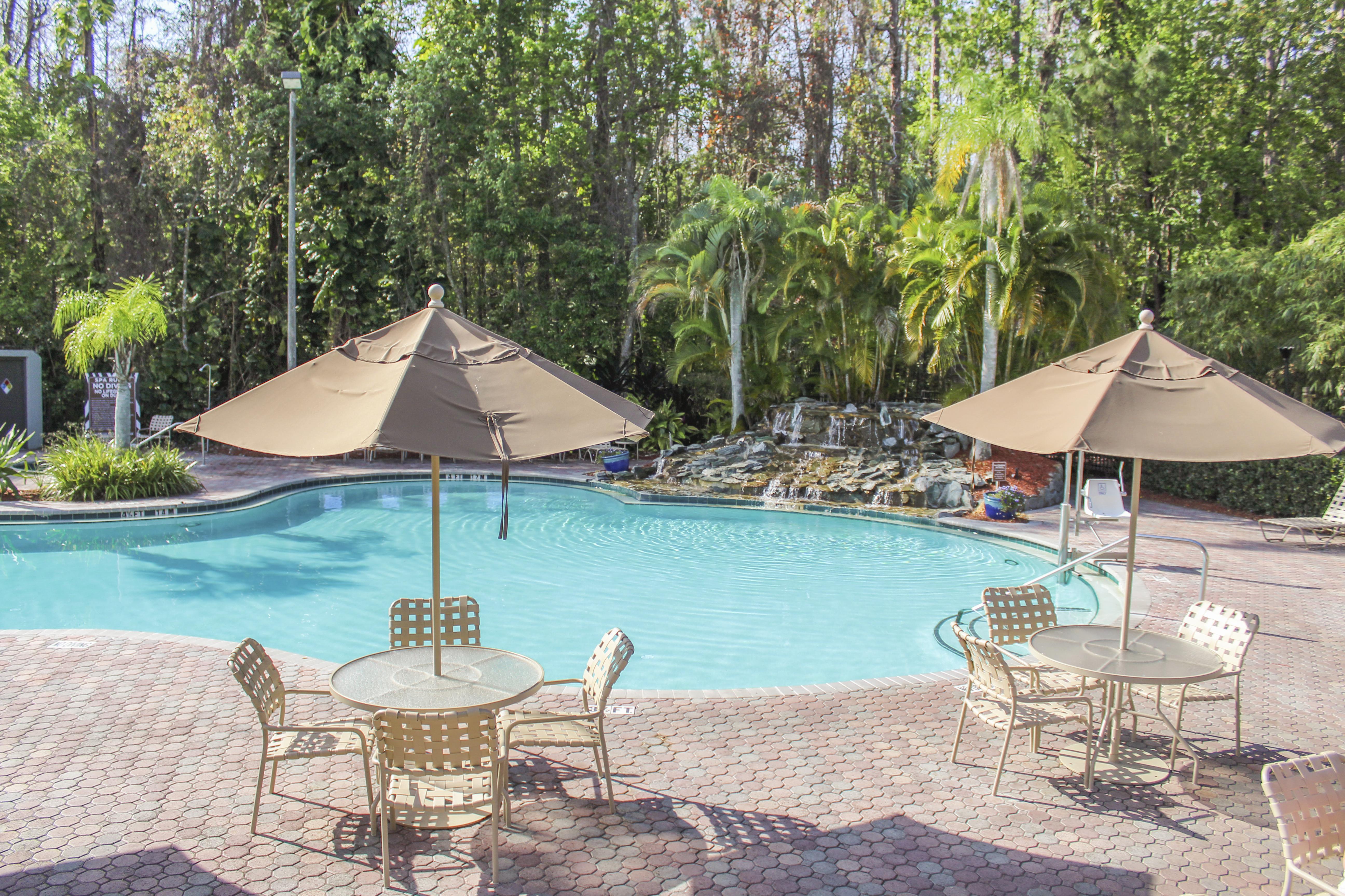 סלבריישן Parkway International Resort מראה חיצוני תמונה